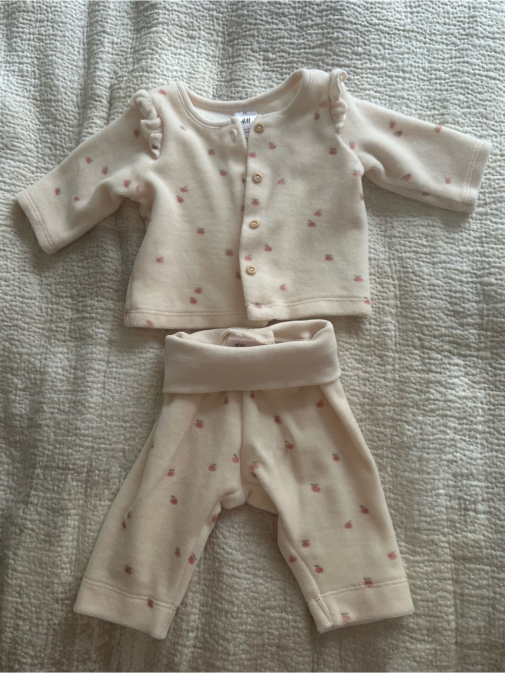 |H&M| Cream-Pink Plush Two-Piece Set